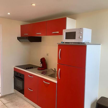 Studio Meuble Dans Une Maison Limay Εξωτερικό φωτογραφία