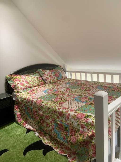 Studio Meuble Dans Une Maison Limay Εξωτερικό φωτογραφία